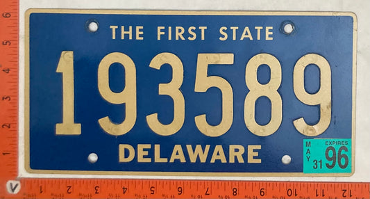 1996 Delaware #193589 Passenger License Plate
