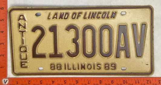 1989 Illinois #21300 Antique Vehicle License Plate