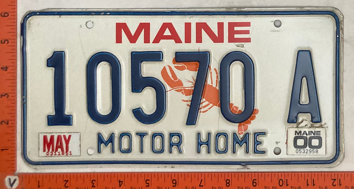 2000 Maine #10570 A Motor Home License Plate
