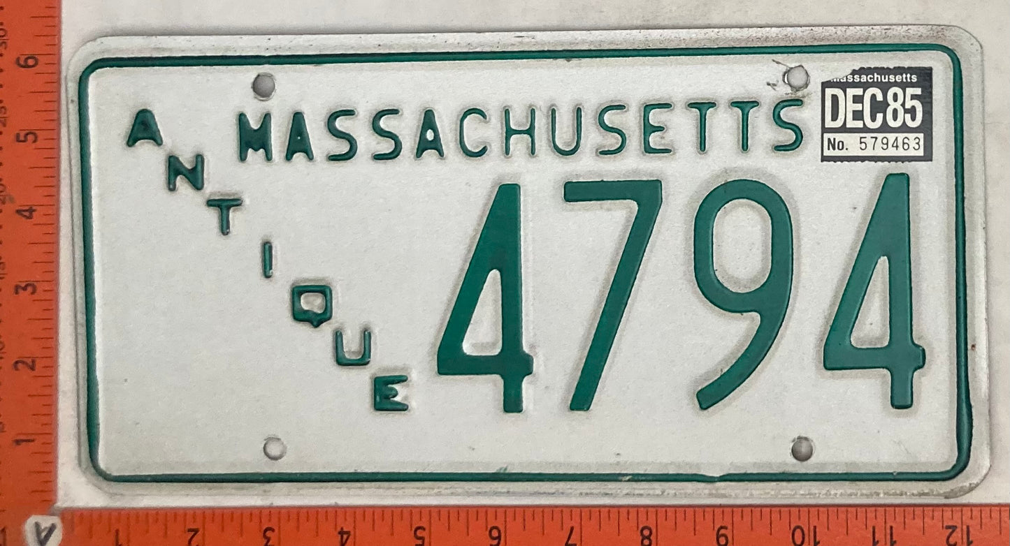1985 Massachusetts #4794 Antique Passenger License Plate