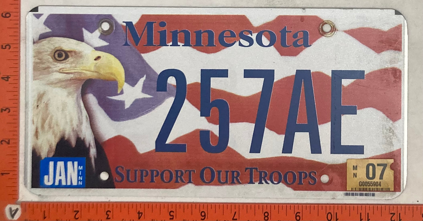 2007 Minnesota #257AE Passenger License Plate