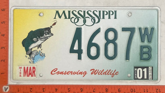 2001 Mississippi #4687W/B Passenger License Plate