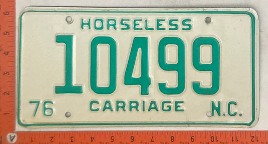1976 North Carolina #10499 Horseless Carriage Passenger License Plate
