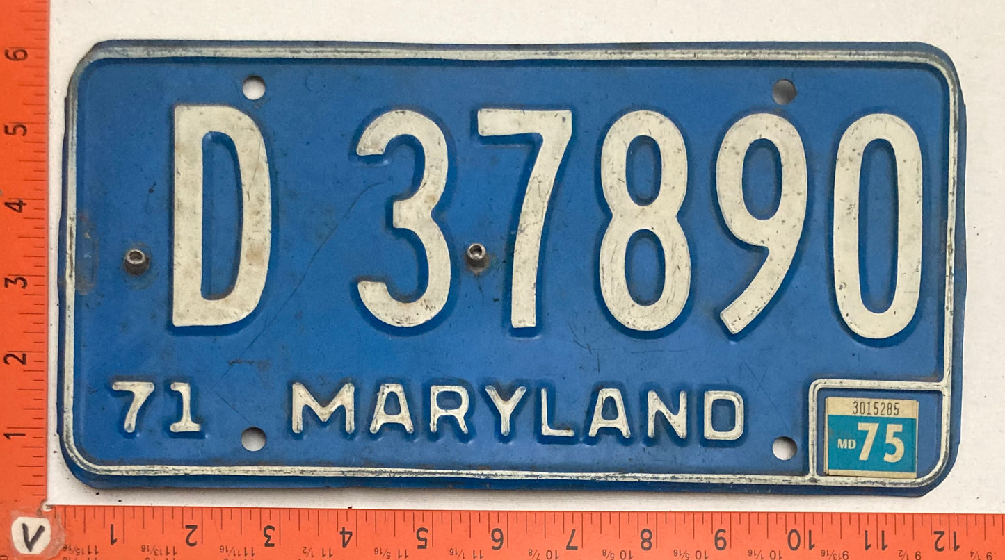 1975 Maryland #D 37890 Dealer License Plate