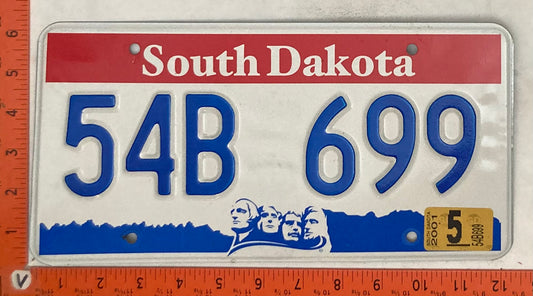 2001 South Dakota #54B 699 Passenger License Plate