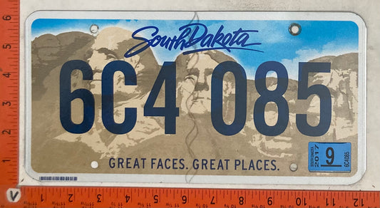 2017 South Dakota #6C4 085 Passenger License Plate