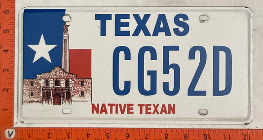 Undated Texas #CG52D Passenger License Plate