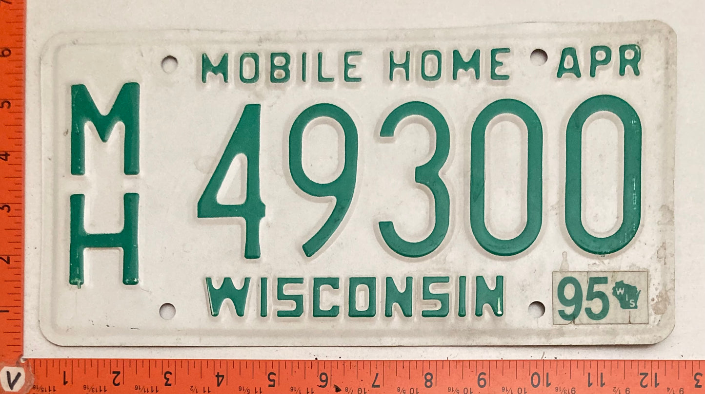 1995 Wisconsin #M/H 49300 Mobile Home License Plate