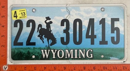2013 Wyoming #22 30415 Passenger License Plate
