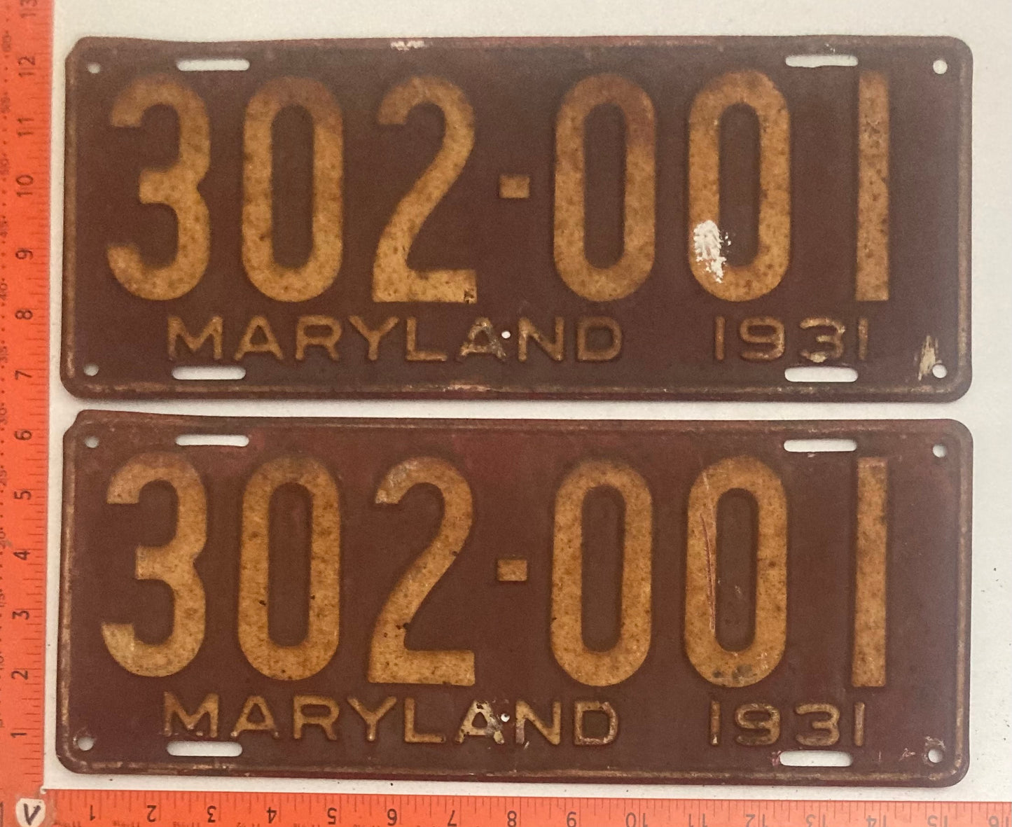 1931 Maryland #302-001 Passenger License Plate PAIR