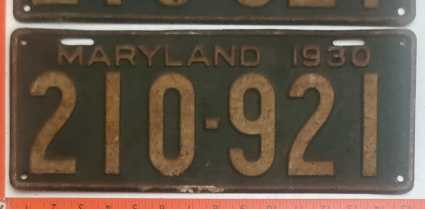 1930 Maryland #210-921 Passenger License Plate PAIR