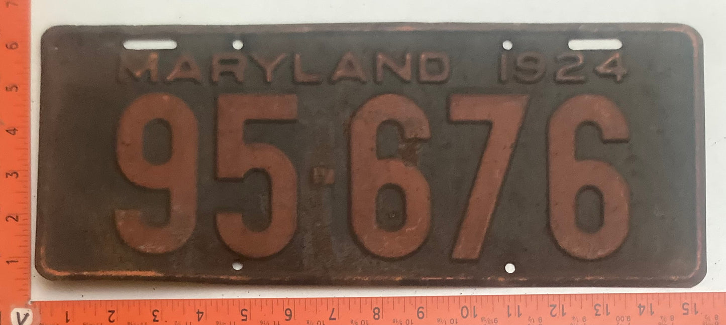 1924 Maryland # 95-676 Passenger license plate
