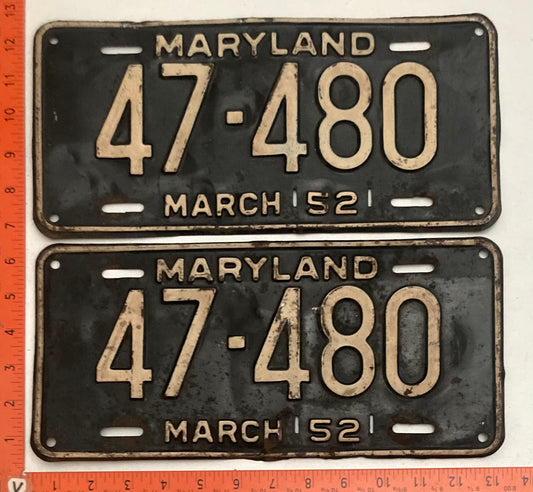 1952 Maryland #47-480 Passenger License Plate PAIR