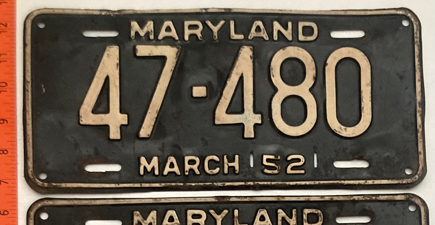 1952 Maryland #47-480 Passenger License Plate PAIR