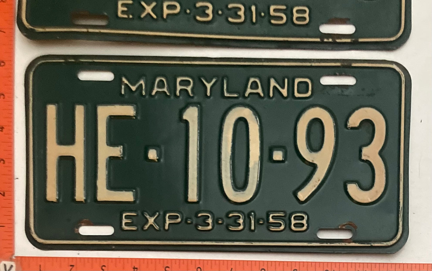 1958 Maryland #HE-10-93 Passenger License Plate PAIR