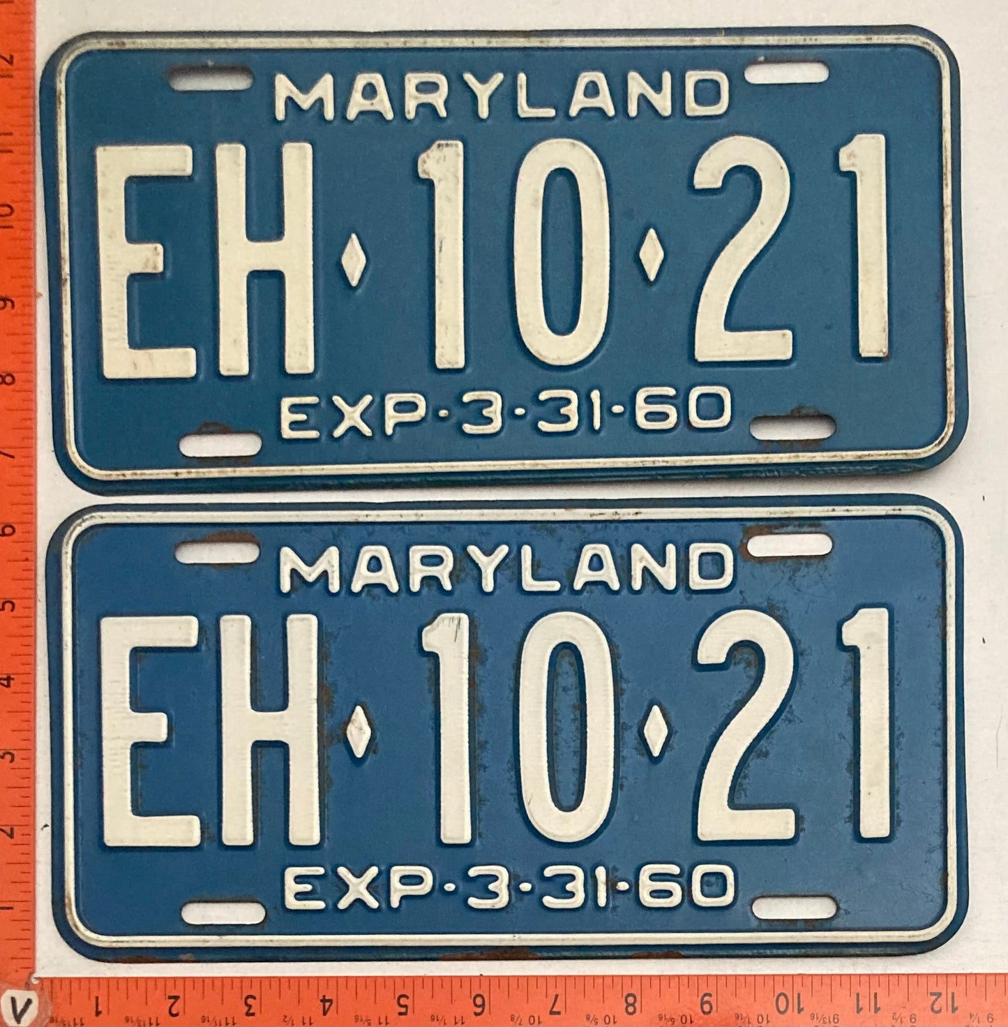 1960 Maryland #EH-10-21 Passenger License Plate PAIR
