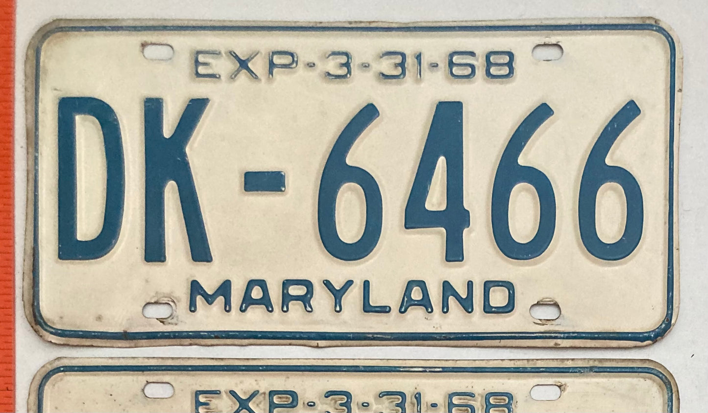 1968 Maryland #DK-6466 Passenger License Plate PAIR