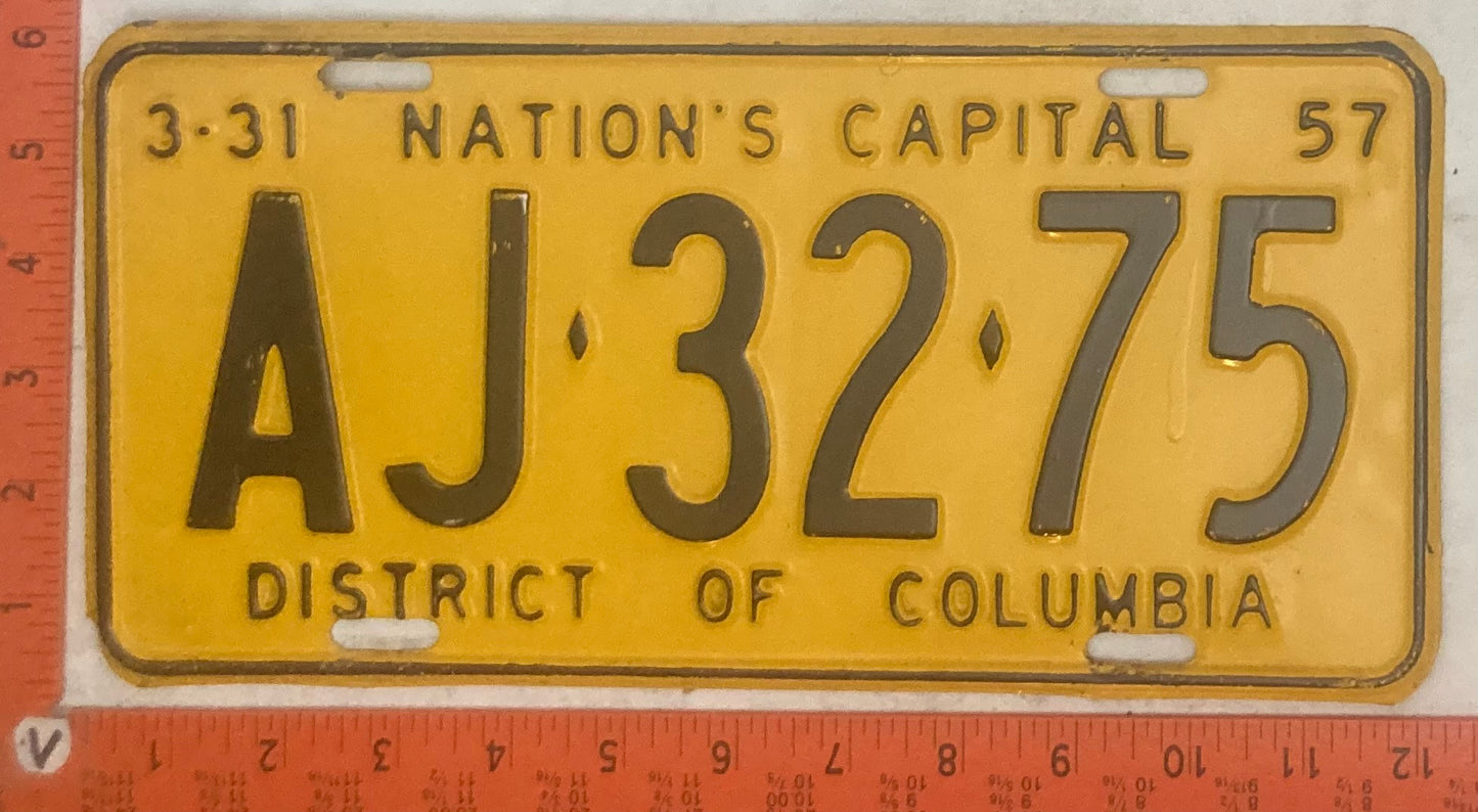 1957 Washington, DC #AJ-32-57 Passenger License Plate