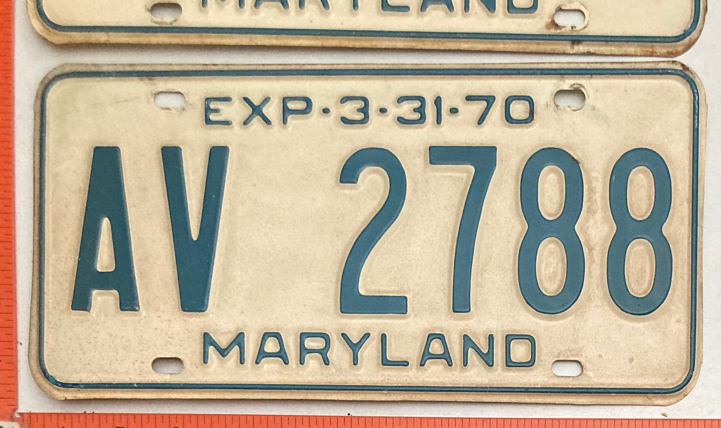 1970 Maryland #AV 2788 Passenger License Plate PAIR