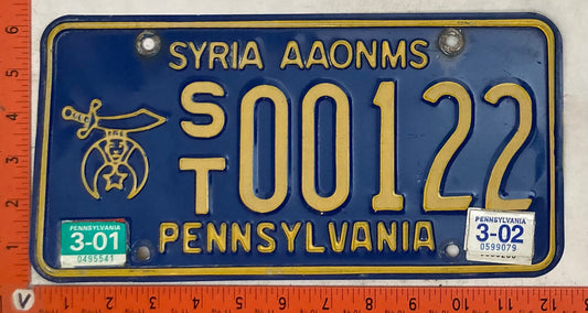 2002 Pennsylvania #S/T00122 Passenger License Plate