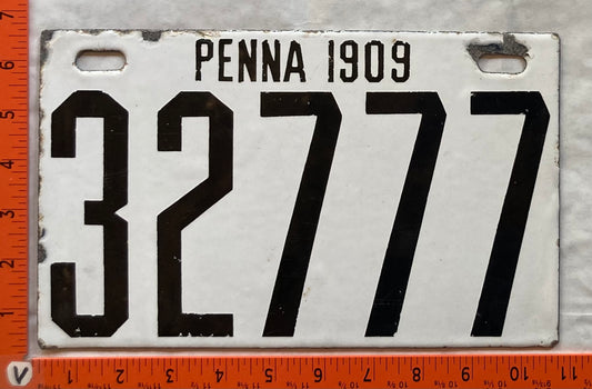 1909 Pennsylvania #32777 Passenger License Plate
