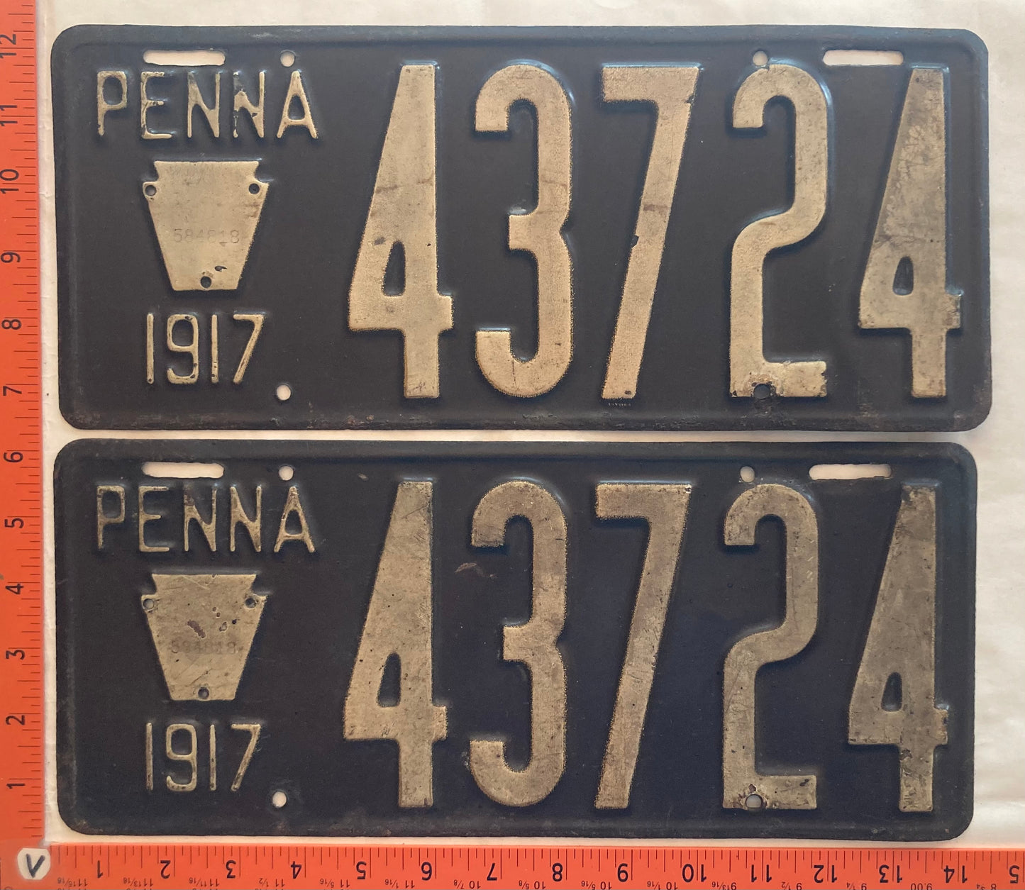 1917 Pennsylvania #43724 Passenger License Plate (Pair)