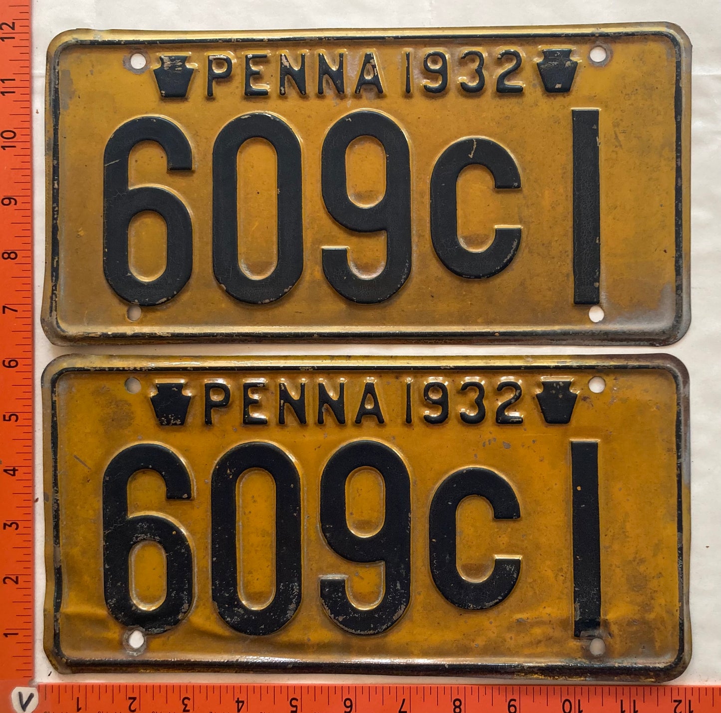 1932 Pennsylvania #609C1 Passenger License Plate (Pair)
