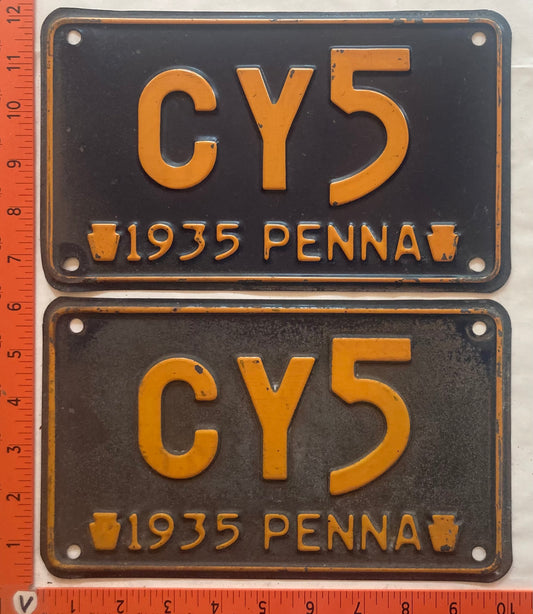 1935 Pennsylvania #CY5 Passenger License Plate (Pair)