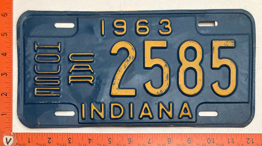 1963 Indiana #2585 House Car License Plate