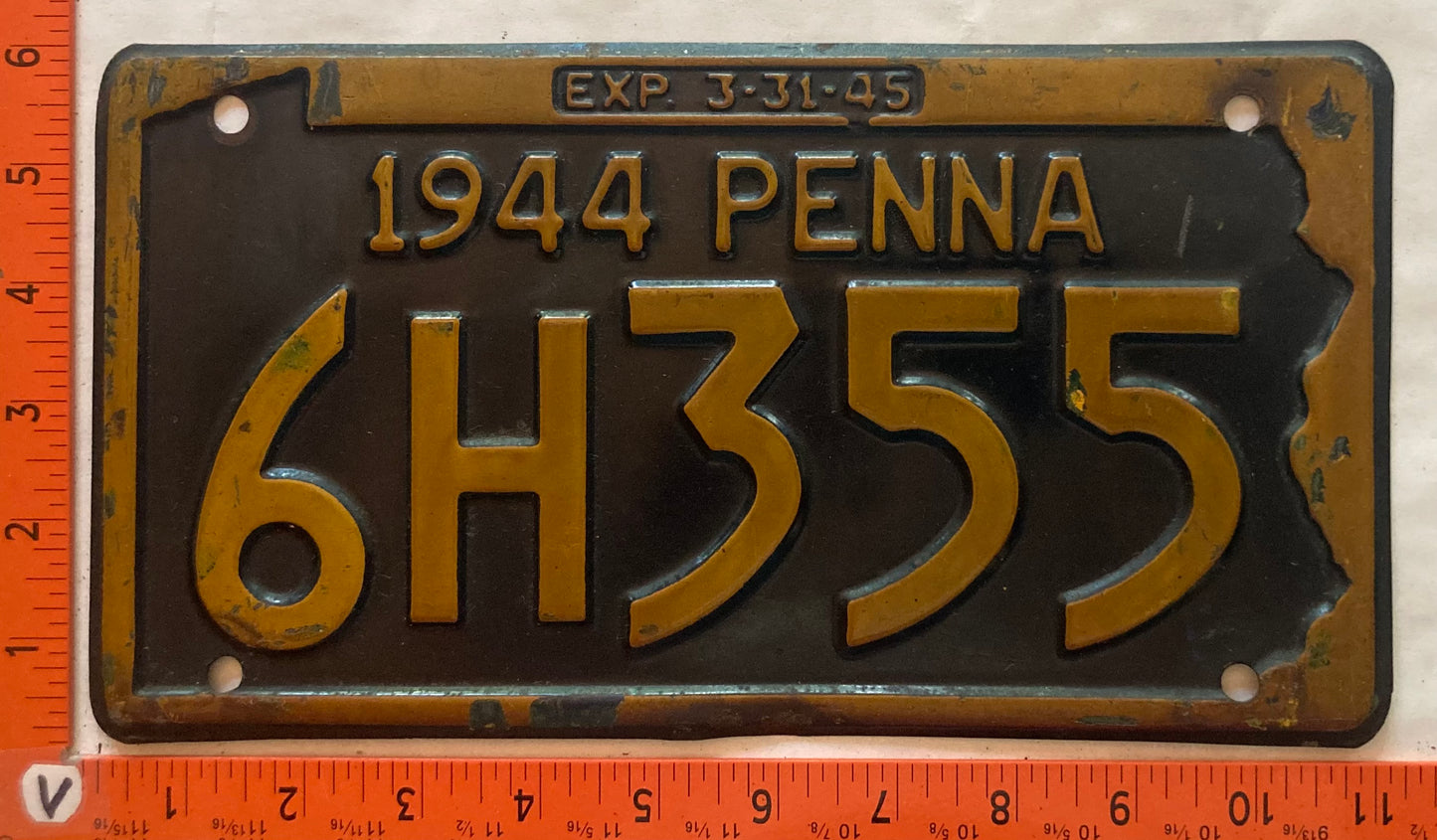 1944 Pennsylvania #6H355 Passenger License Plate