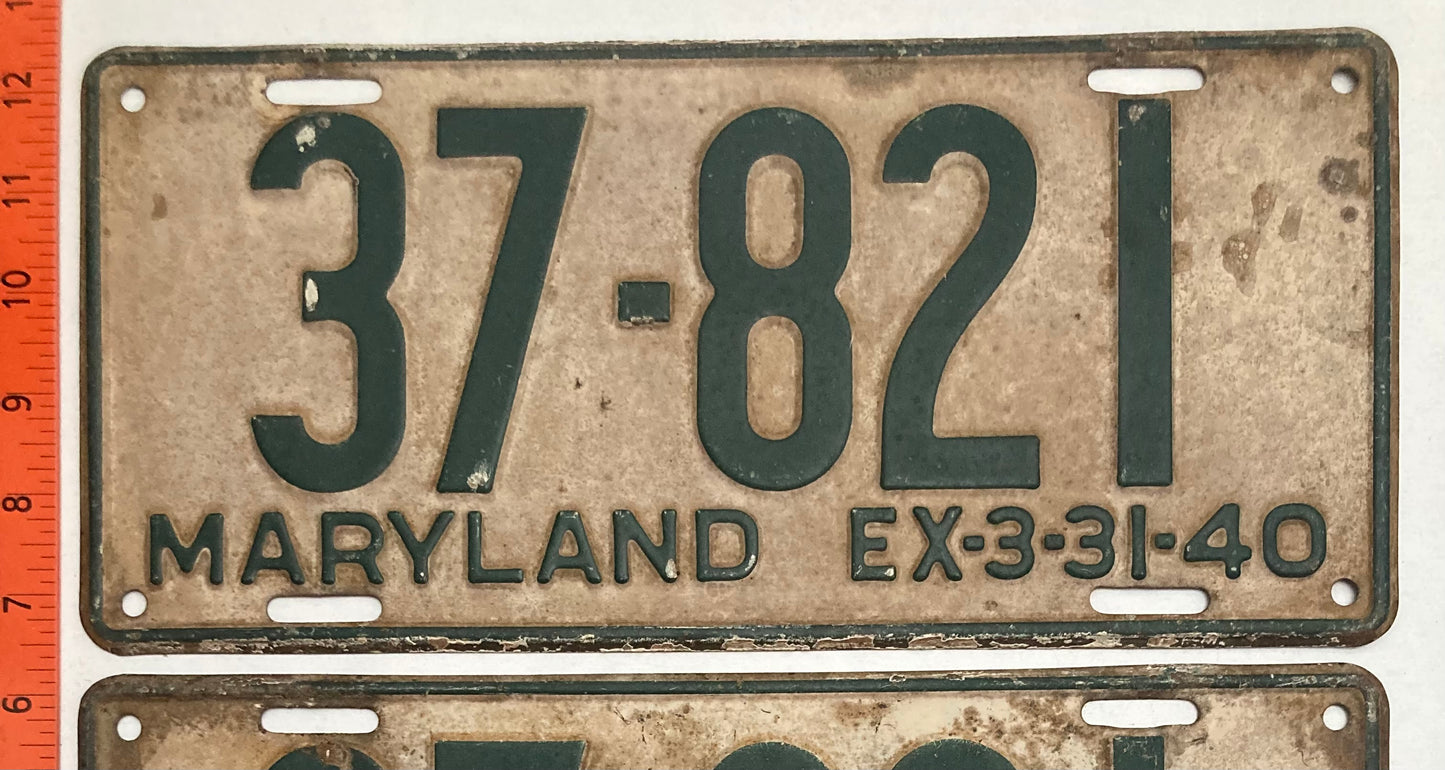 1940 Maryland #37-821 Passenger License Plate PAIR