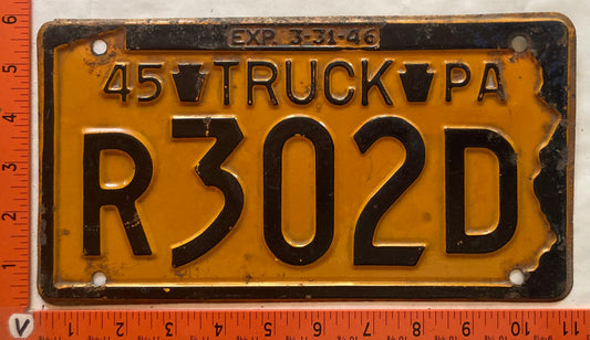 1945 Pennsylvania #R302D Truck License Plate