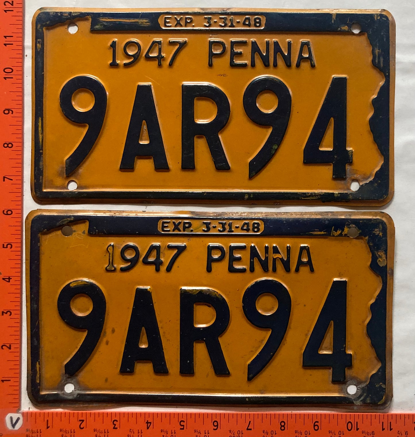 1947 Pennsylvania #9AR94 Passenger License Plate (Pair)
