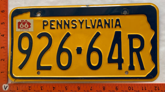 1966 Pennsylvania #926-64R Passenger License Plate