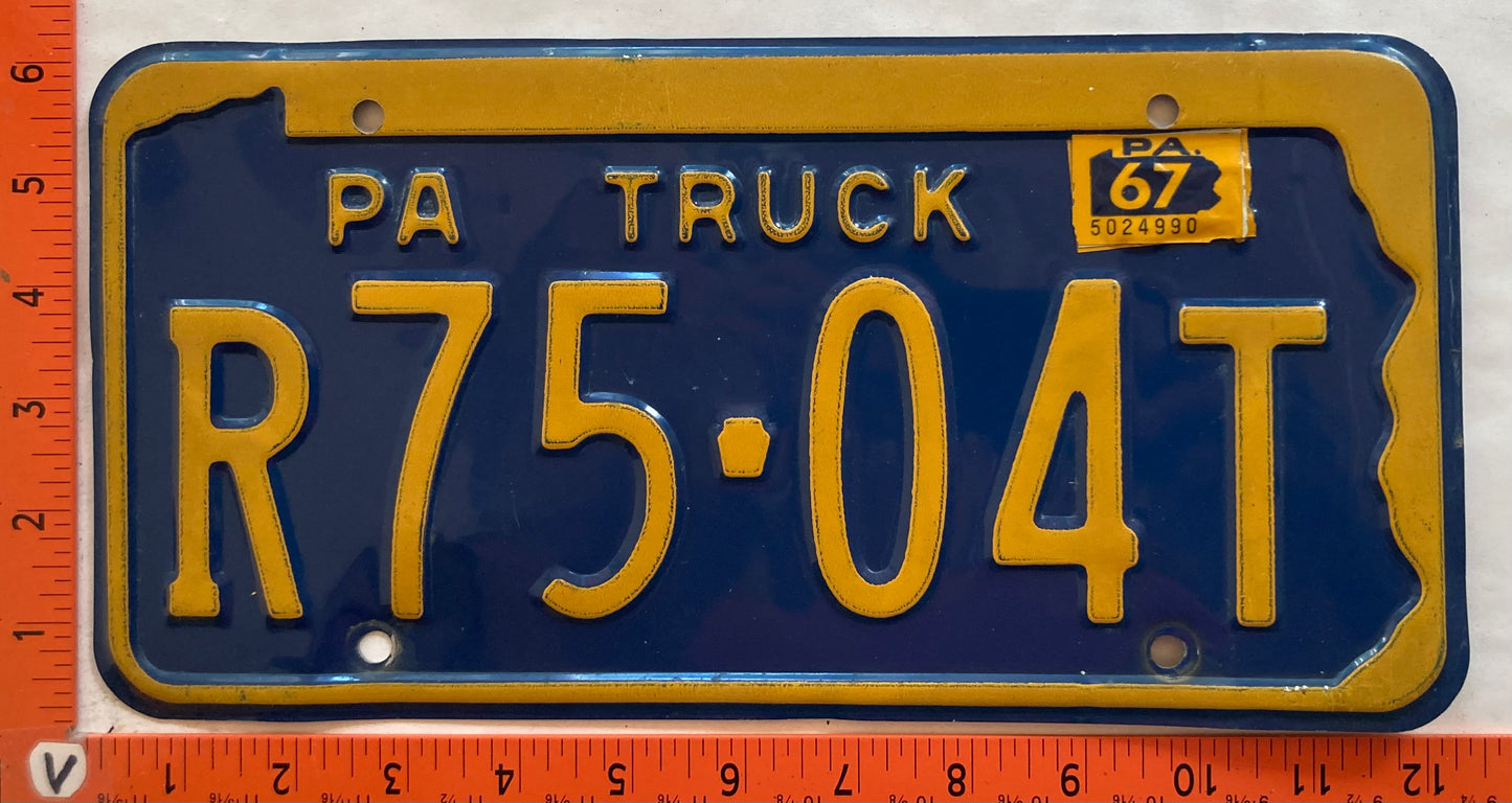 1967 Pennsylvania #R75-04T Truck License Plate