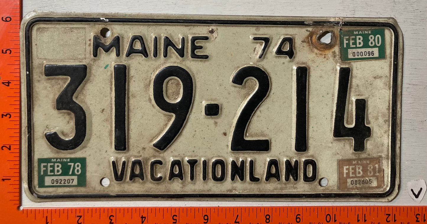 1981 Maine #319-214 Passenger License Plate