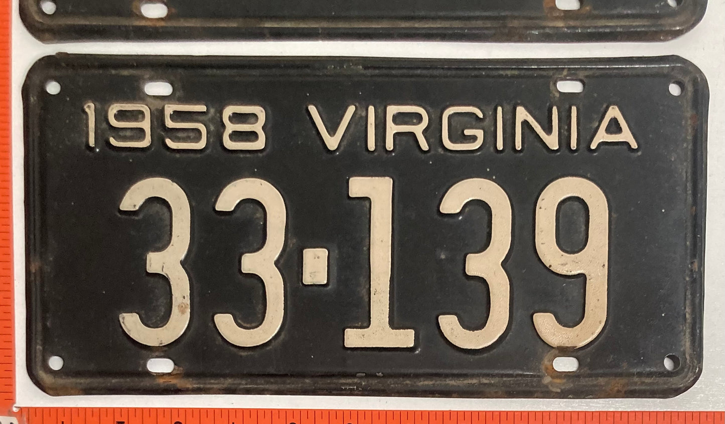 1958 Virginia #33-139 Passenger License Plate (Pair)