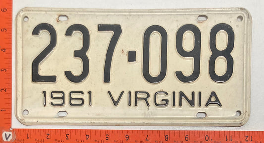 1961 Virginia #237-098 Passenger License Plate