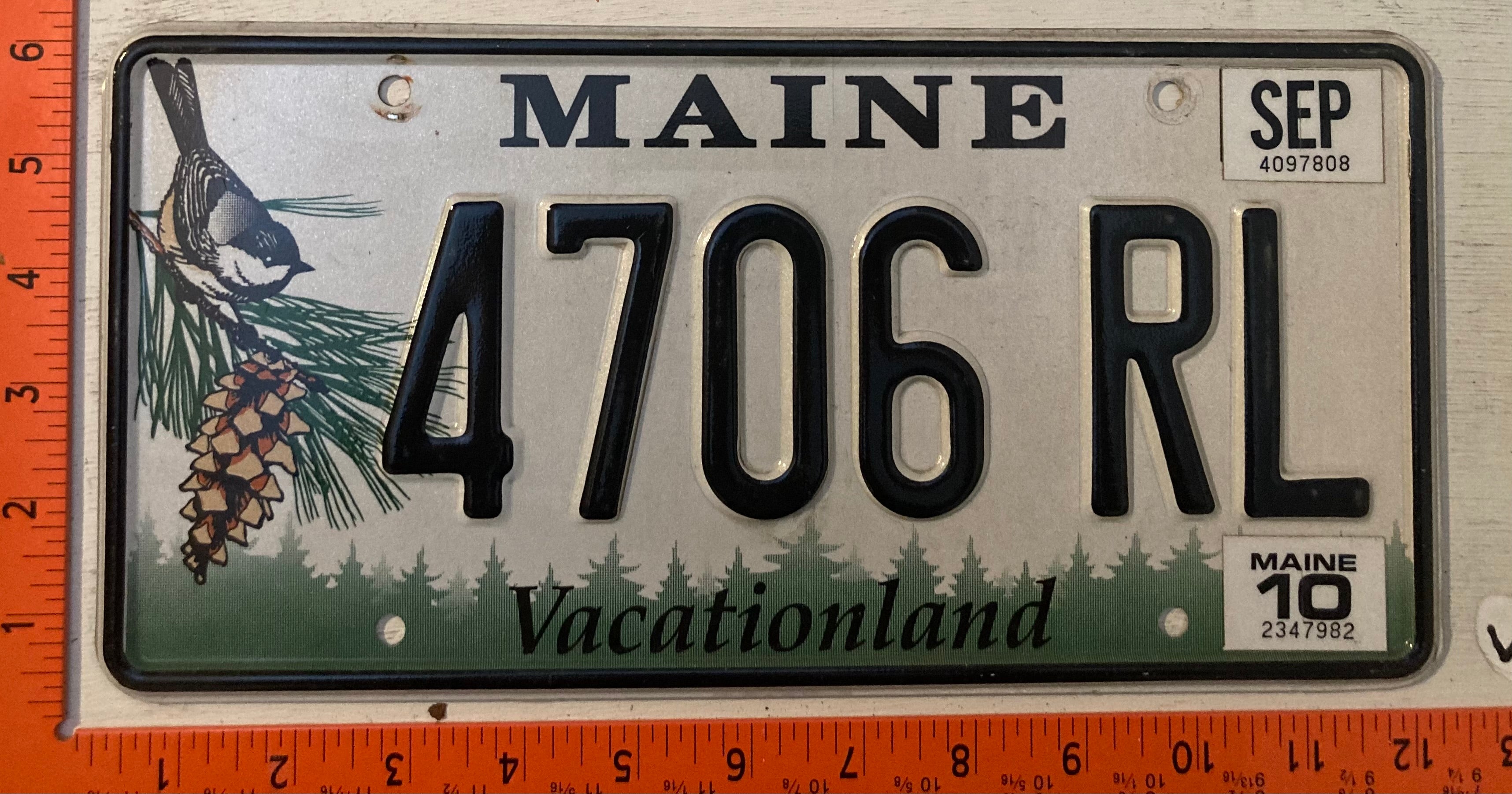 License Pl 2010 Maine #4706 RL Passenger License Plate – LicensePl8s.com