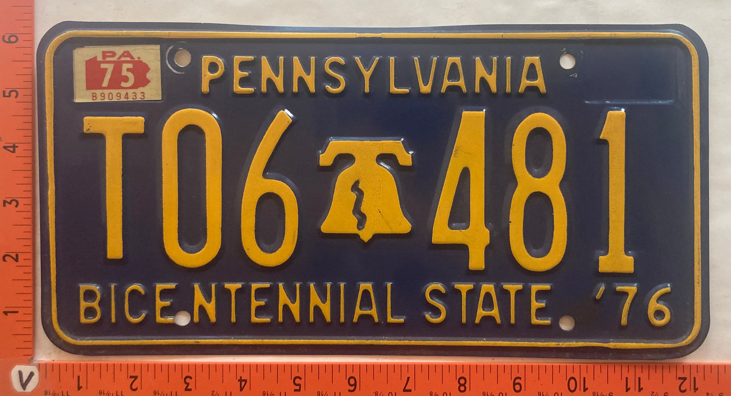 1975 Pennsylvania #T06 481 Passenger License Plate