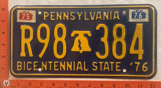 1976 Pennsylvania #R98 384 Passenger License Plate