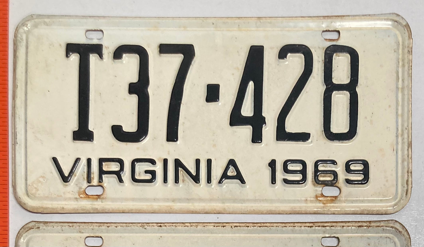 1969 Virginia #T37-428 Truck License Plate (Pair)