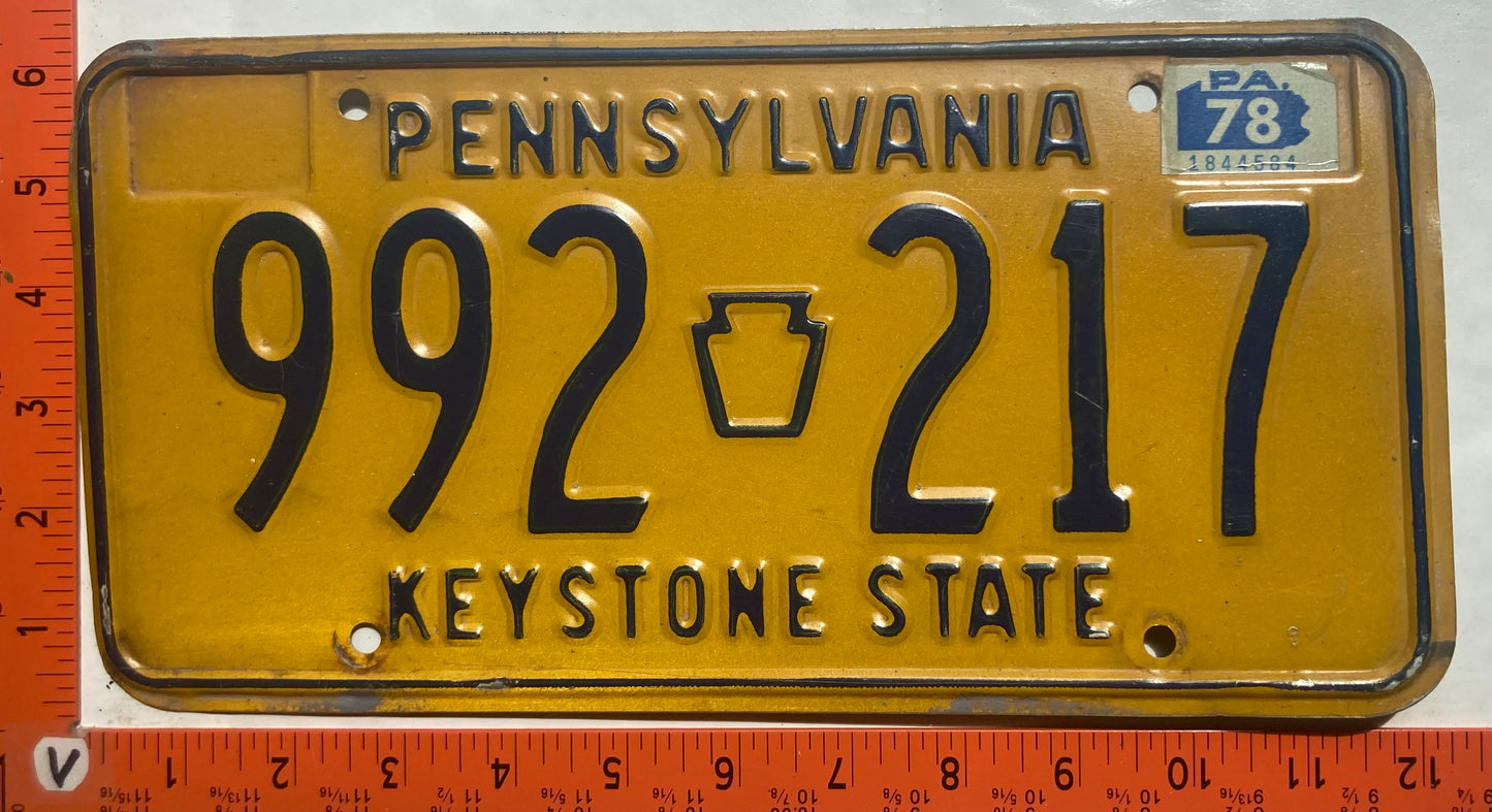 1978 Pennsylvania #992 217 Passenger License Plate