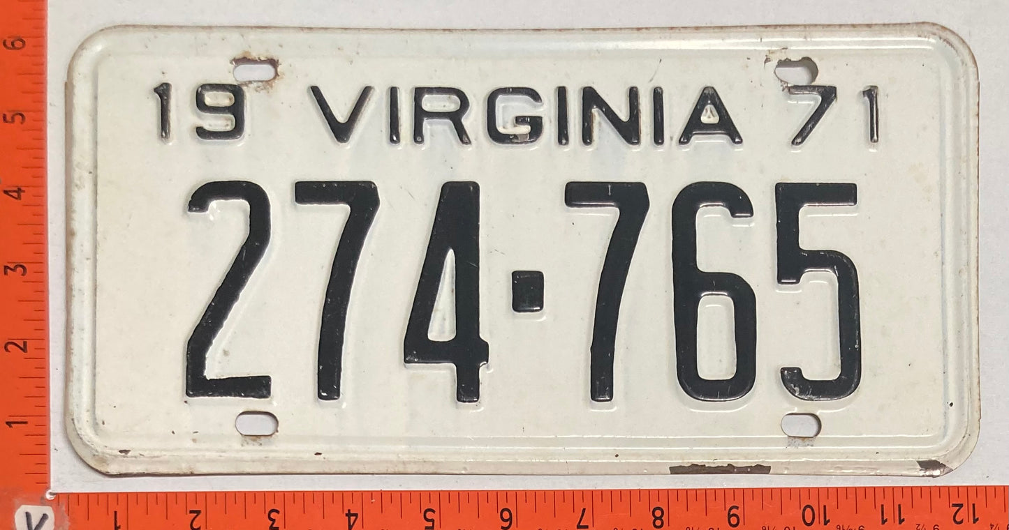 1971 Virginia #274-765 Passenger License Plate