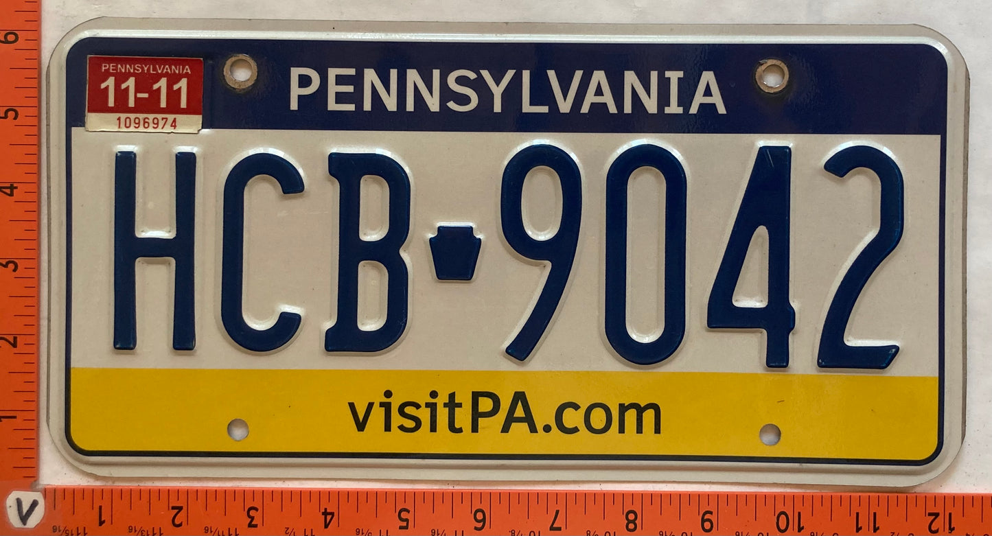 2011 Pennsylvania #HCB 9042 Passenger License Plate