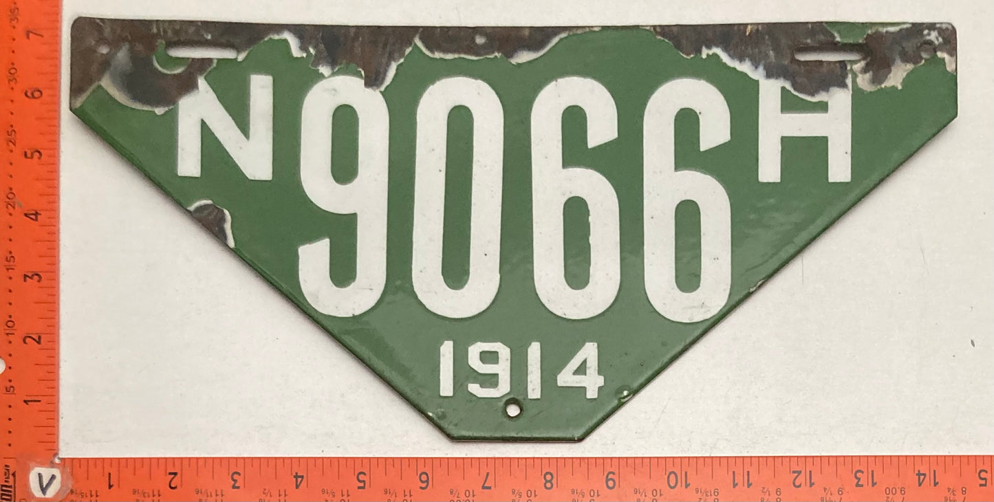 1914 New Hampshire #9066 Passenger License Plate (Non-Resident)