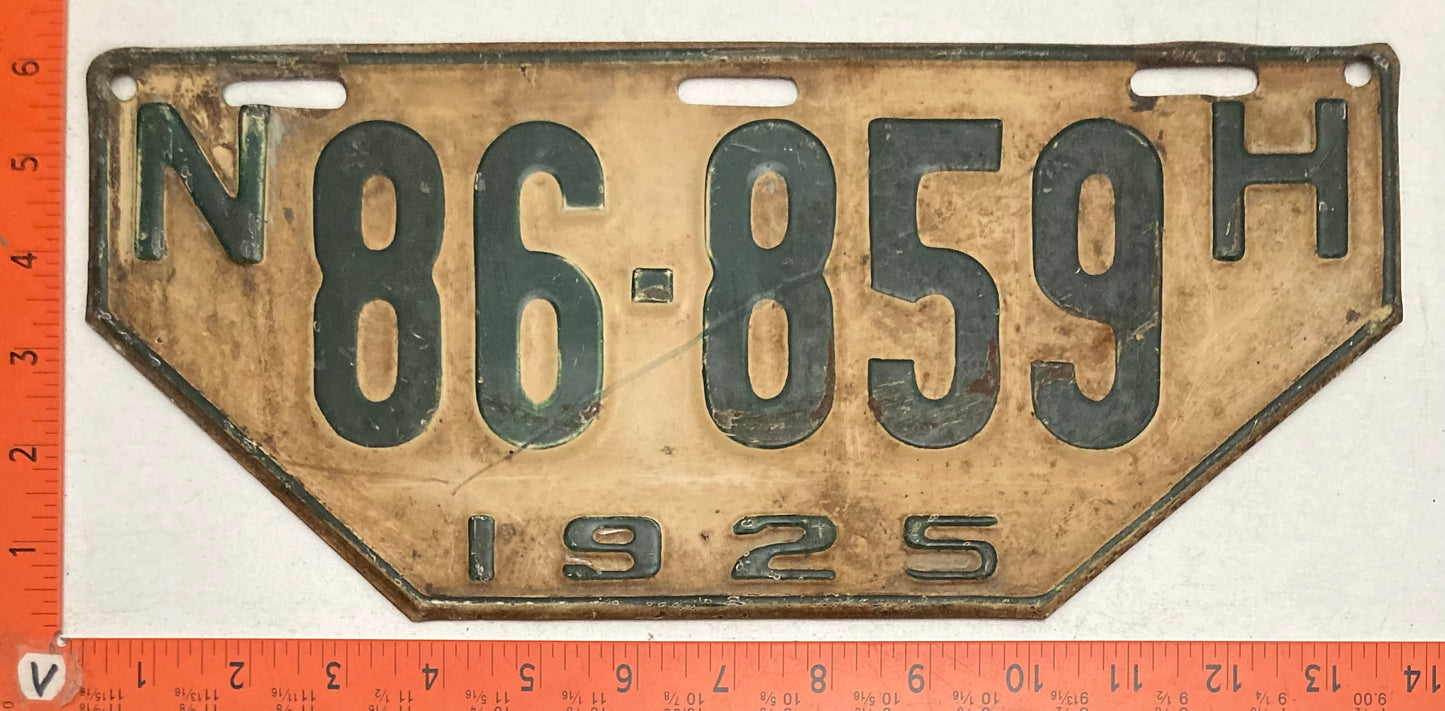 1925 New Hampshire #86-859 Passenger License Plate (Non-Resident)