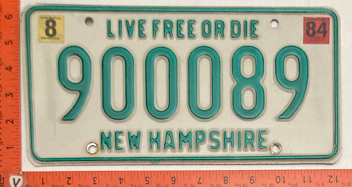 1984 New Hampshire #900089 Passenger License Plate