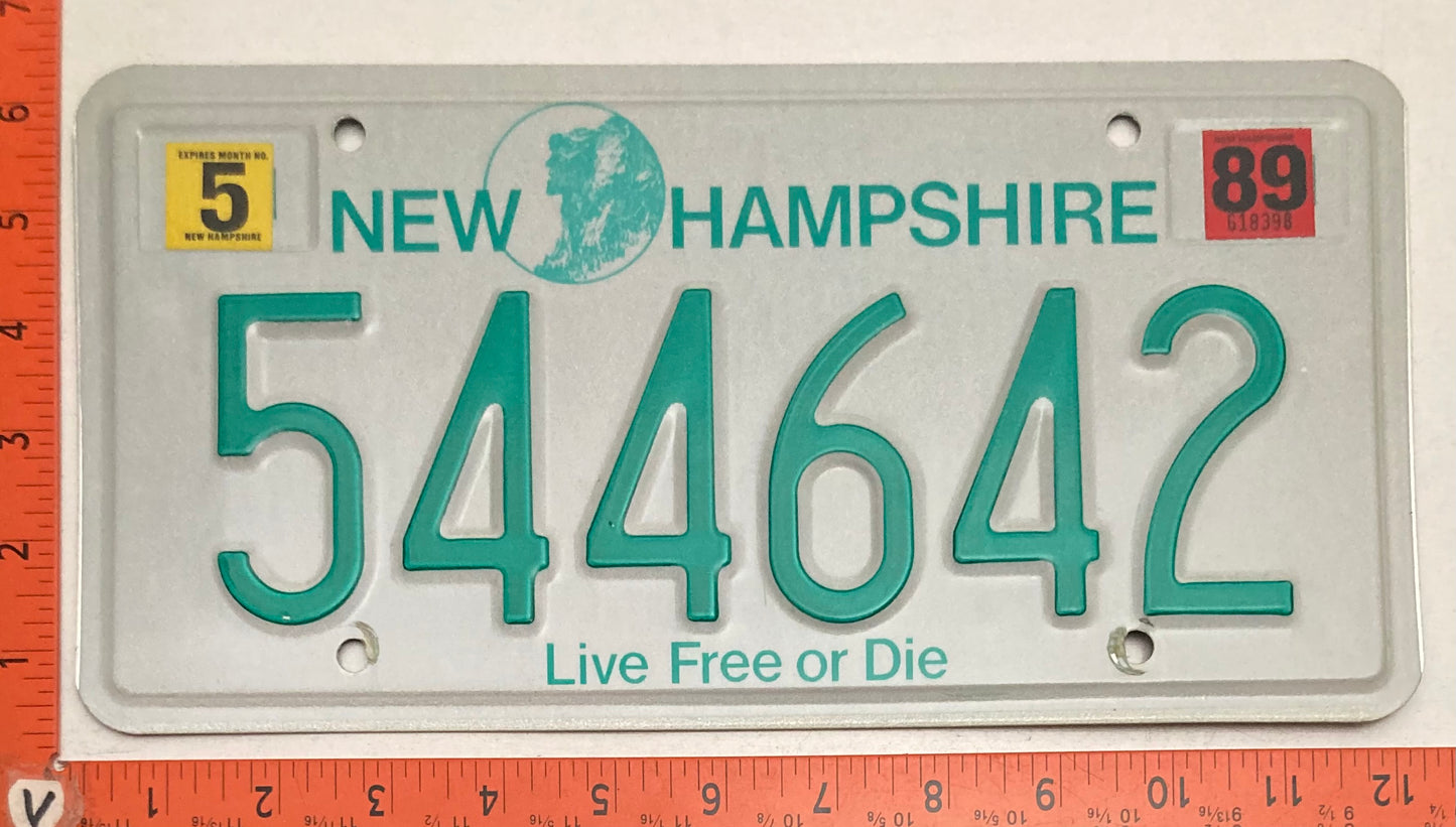 1989 New Hampshire #544642 Passenger License Plate