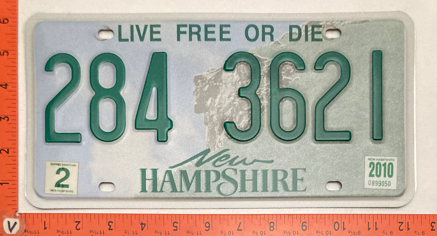 2010 New Hampshire # 284 3621 Passenger License Plate